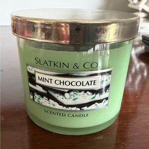 Slatkin & Co. Mint Chocolate Scented Candle 4 oz - Green
